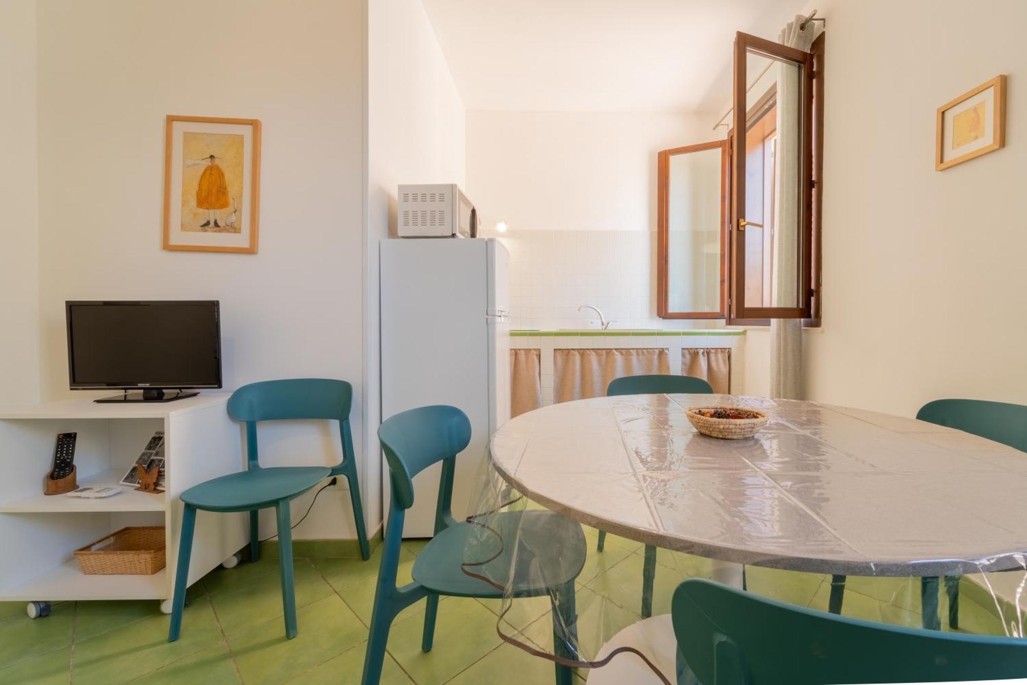 Residence Favonio Фавиняна Екстериор снимка