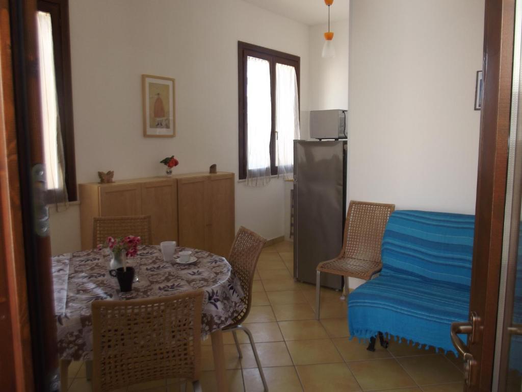 Residence Favonio Фавиняна Екстериор снимка