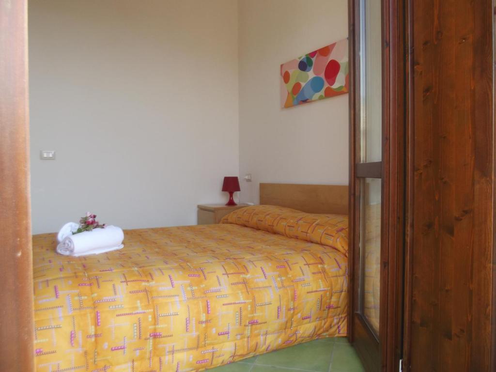 Residence Favonio Фавиняна Екстериор снимка