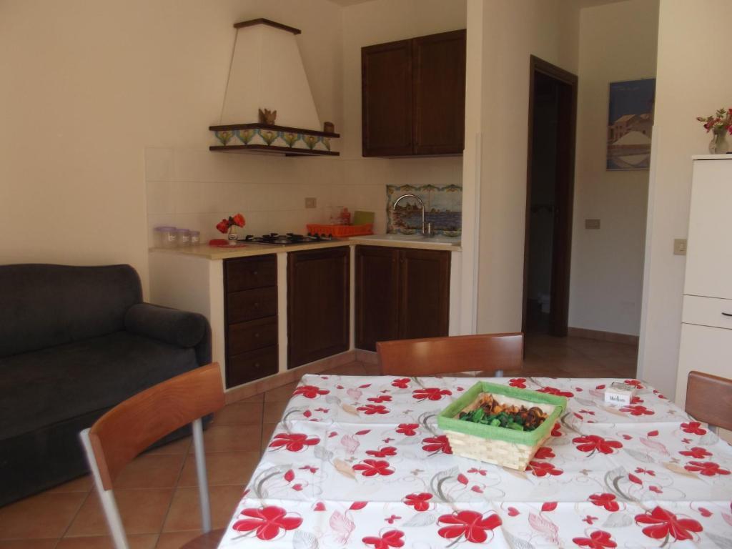 Residence Favonio Фавиняна Екстериор снимка